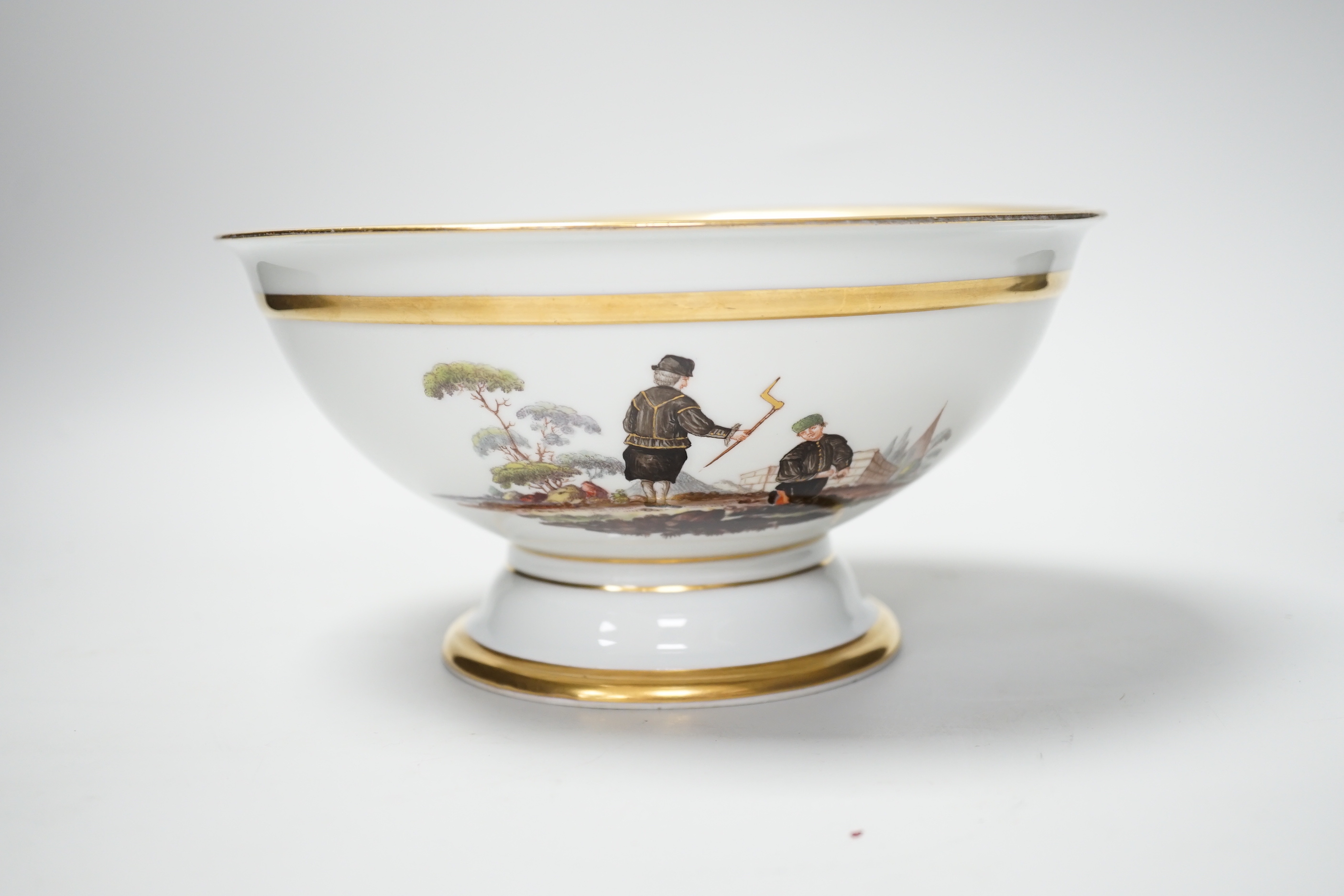A Meissen footed ‘Miners’ bowl, special mark for 1814-15, 22cm diameter